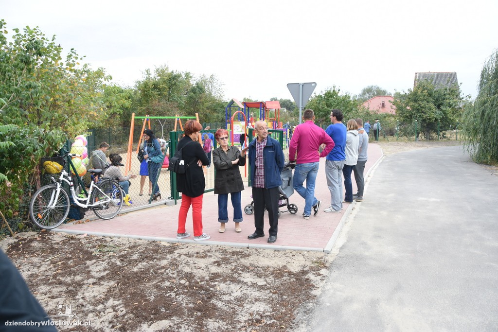 Otwarcie placu zabaw na Zawiślu