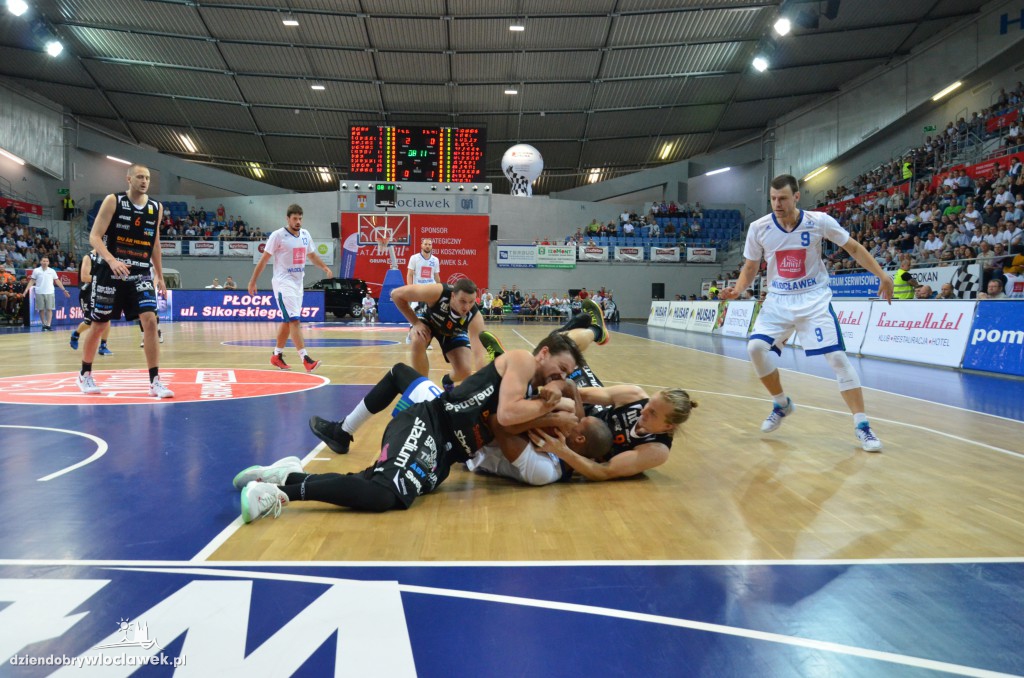 KBC 2016: Anwil - Dolphins
