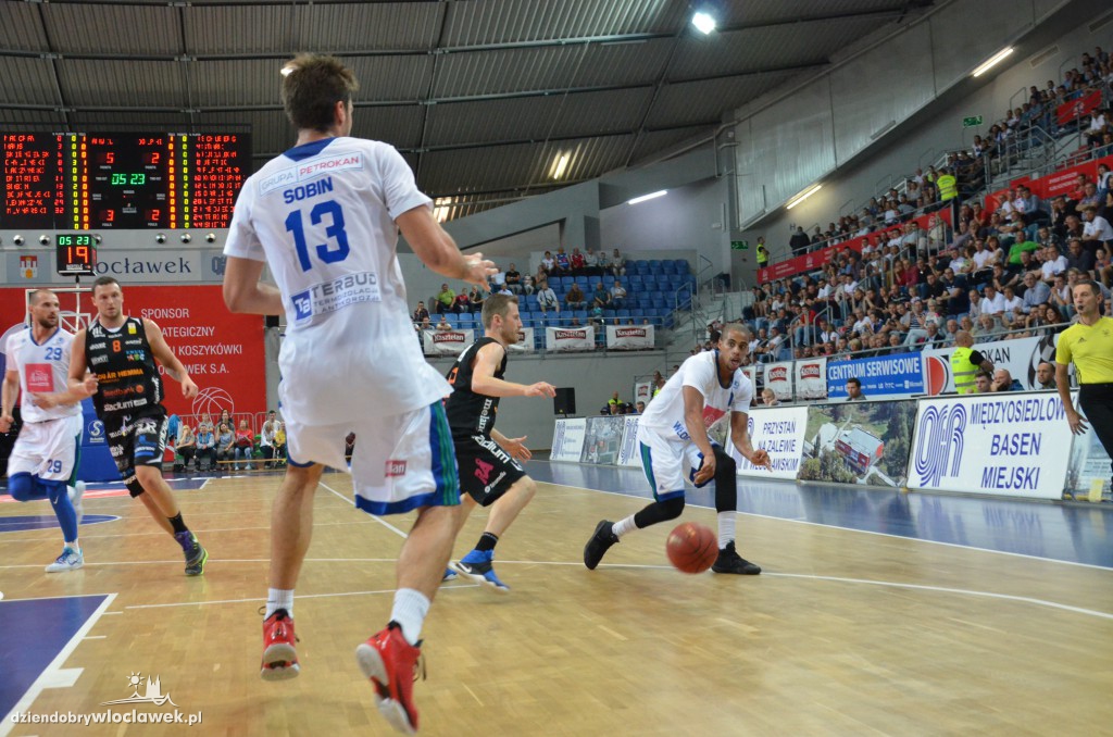 KBC 2016: Anwil - Dolphins