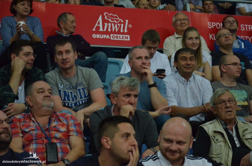 KBC 2016: Anwil - Dolphins