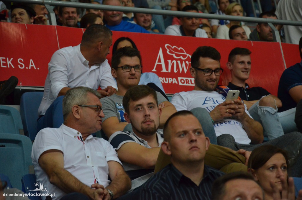 KBC 2016: Anwil - Dolphins