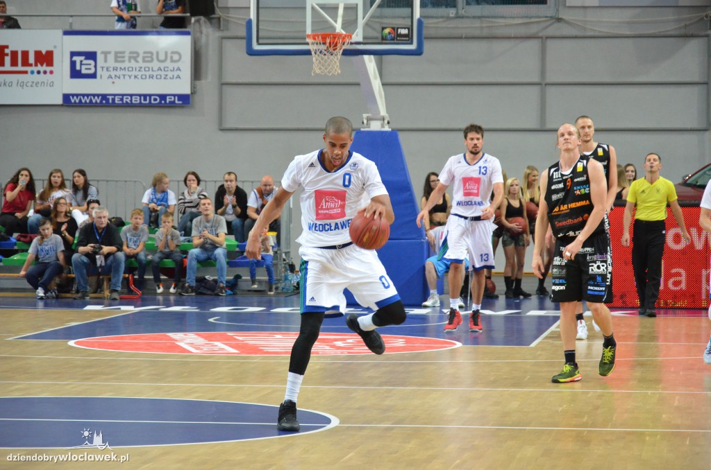 KBC 2016: Anwil - Dolphins