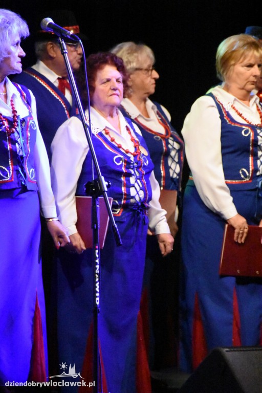 Seniorzy na dużej scenie