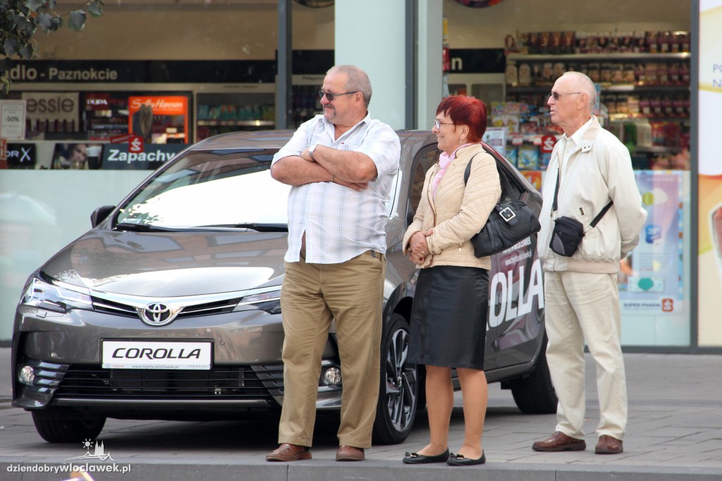 Premiera Toyoty C-HR