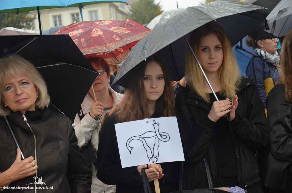 #czarnyprotest we Włocławku