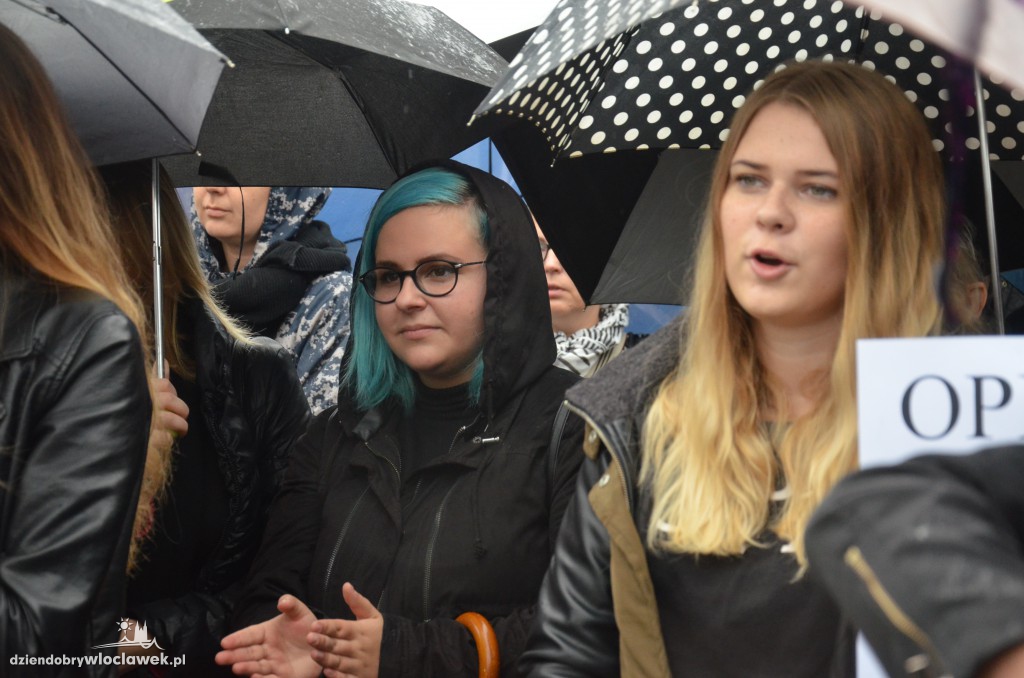 #czarnyprotest we Włocławku