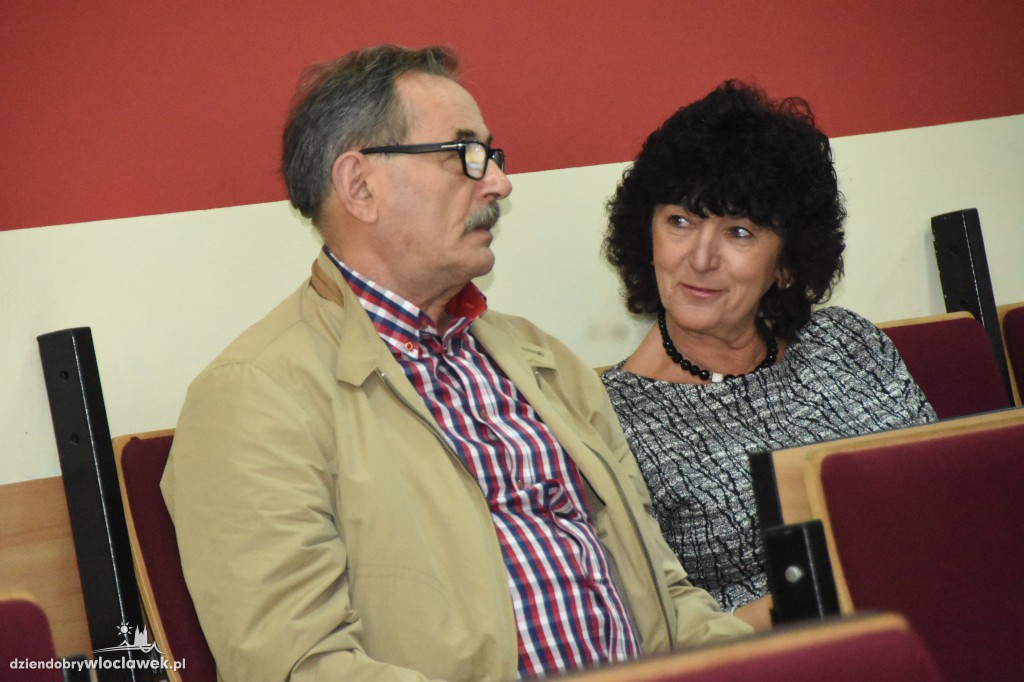 Uniwersytet Otwarty - finał I edycji