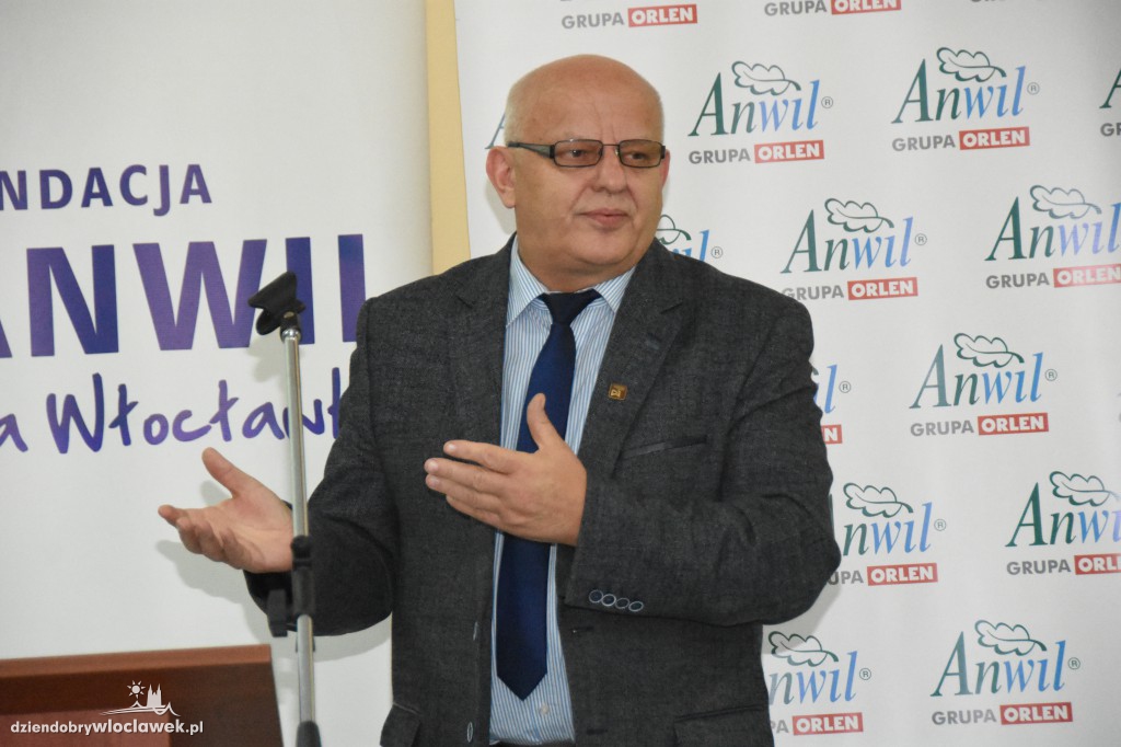 Uniwersytet Otwarty - finał I edycji