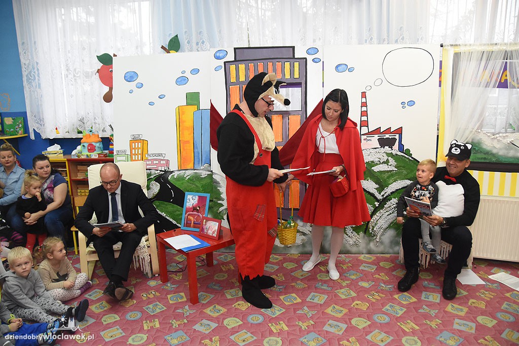Czerwony Kapturek w wersji MPEC