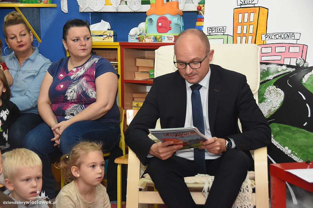 Czerwony Kapturek w wersji MPEC