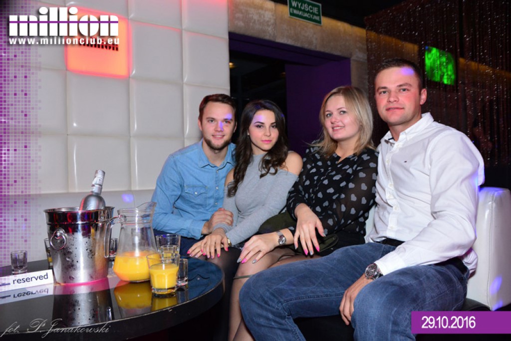 Sobotnia impreza w klubie Million