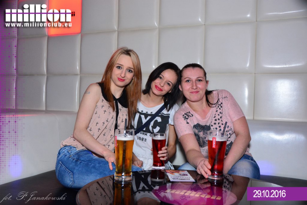 Sobotnia impreza w klubie Million