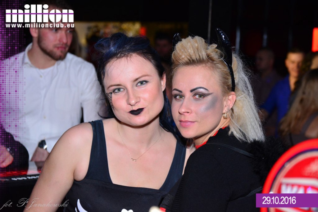 Sobotnia impreza w klubie Million