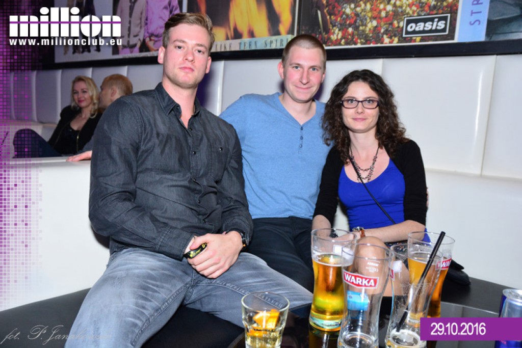 Sobotnia impreza w klubie Million