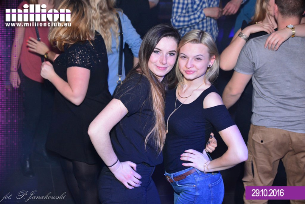 Sobotnia impreza w klubie Million
