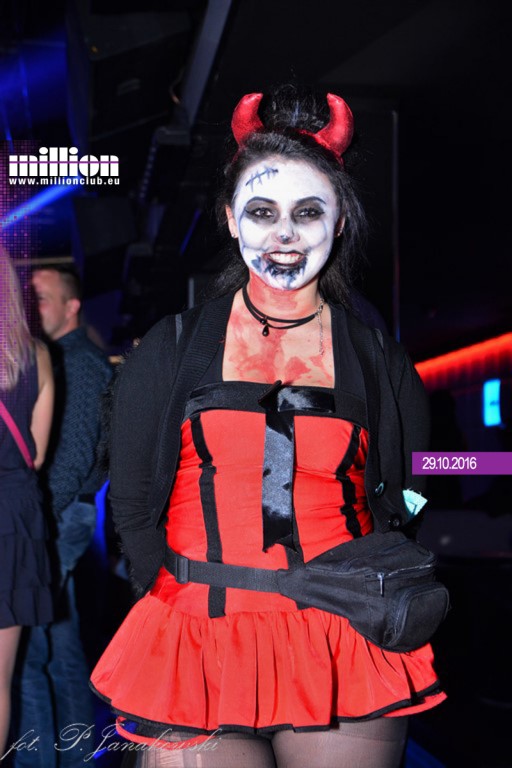 Sobotnia impreza w klubie Million