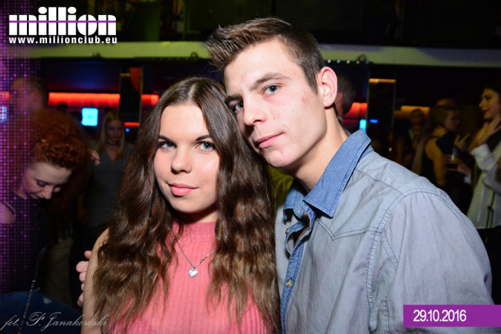 Sobotnia impreza w klubie Million