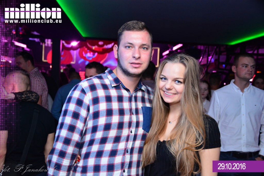 Sobotnia impreza w klubie Million