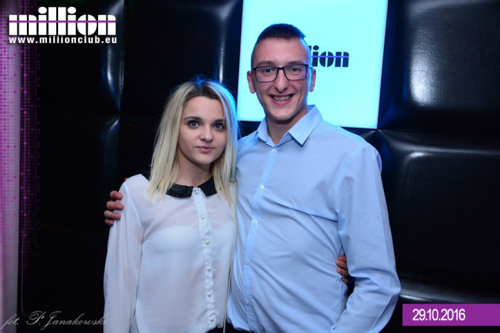 Sobotnia impreza w klubie Million