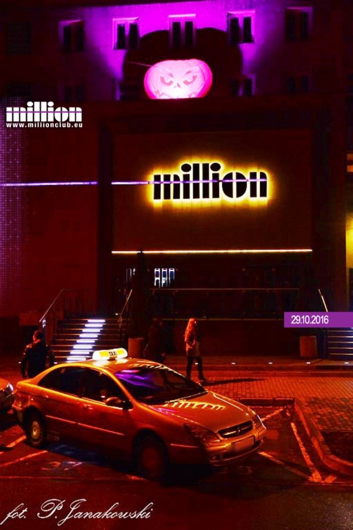 Sobotnia impreza w klubie Million