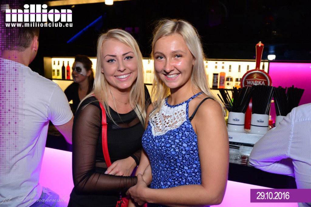 Sobotnia impreza w klubie Million
