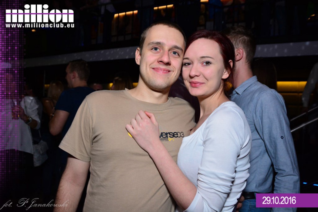 Sobotnia impreza w klubie Million