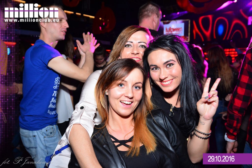 Sobotnia impreza w klubie Million