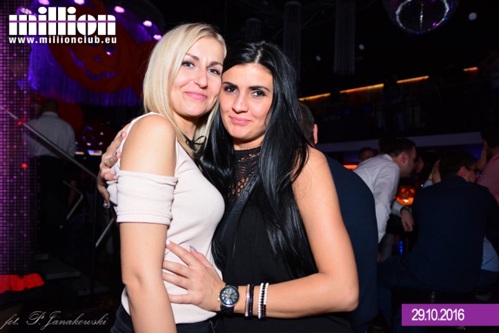 Sobotnia impreza w klubie Million