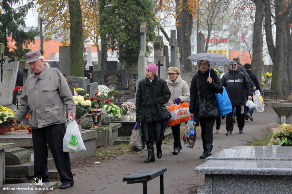 1.11 na Cmentarzu Komunalnym