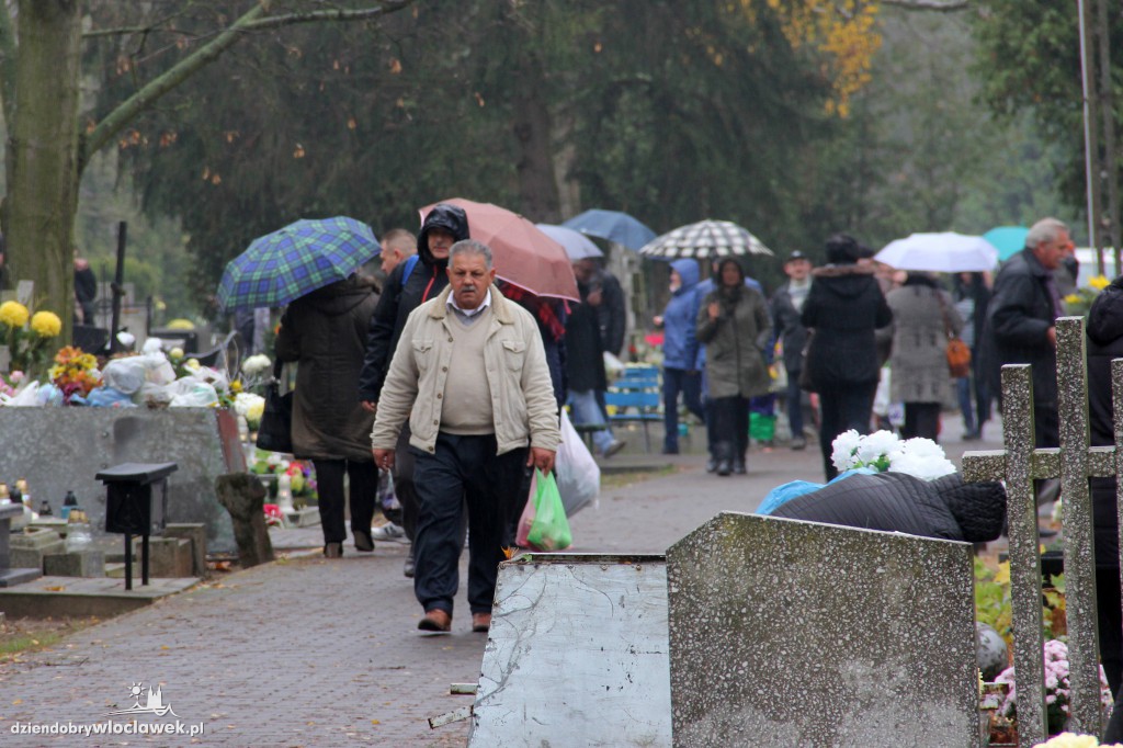 1.11 na Cmentarzu Komunalnym