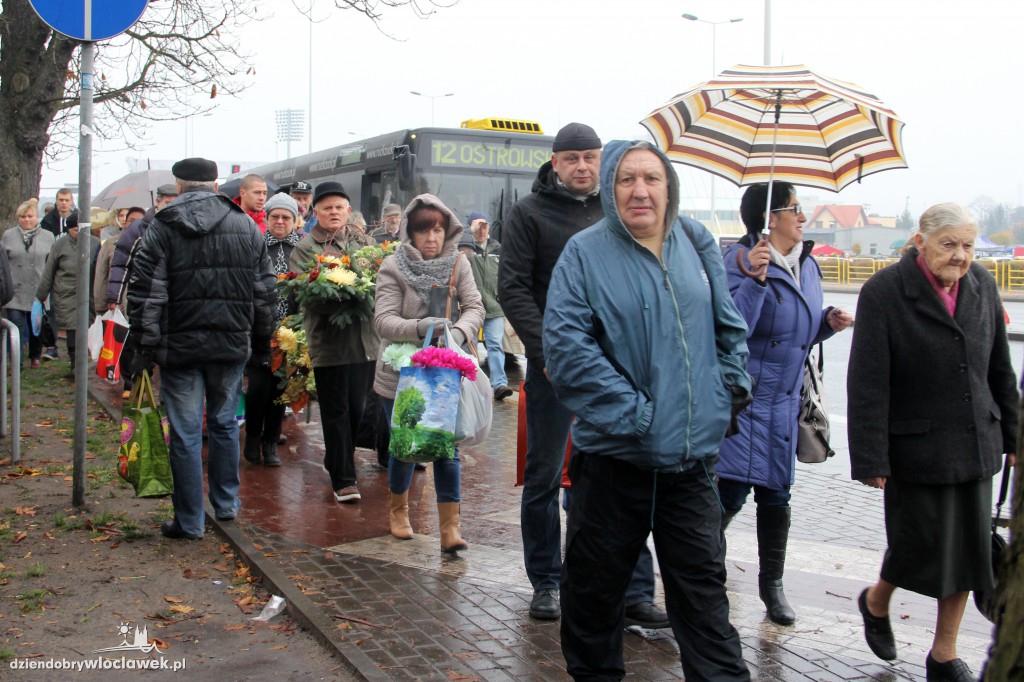 1.11 na Cmentarzu Komunalnym