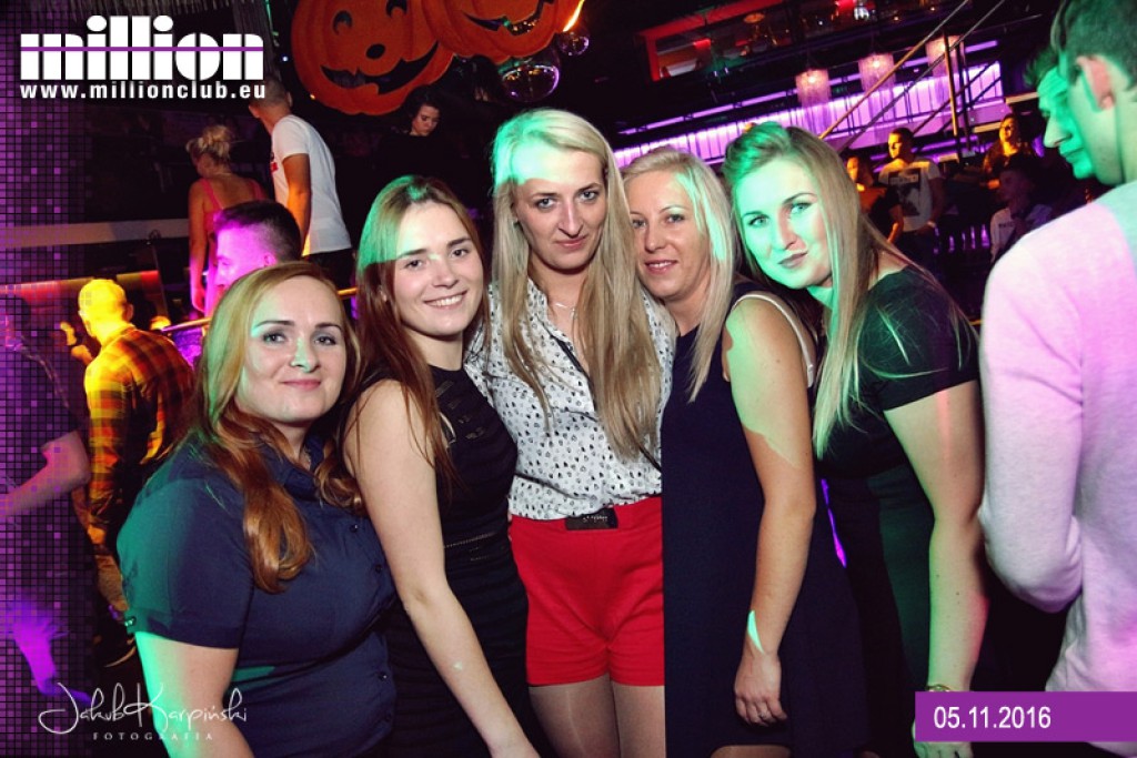 Sobotnia noc w klubie Million