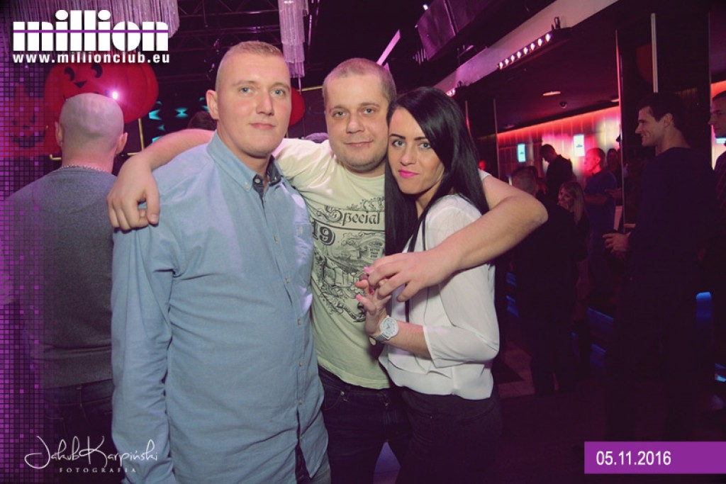 Sobotnia noc w klubie Million