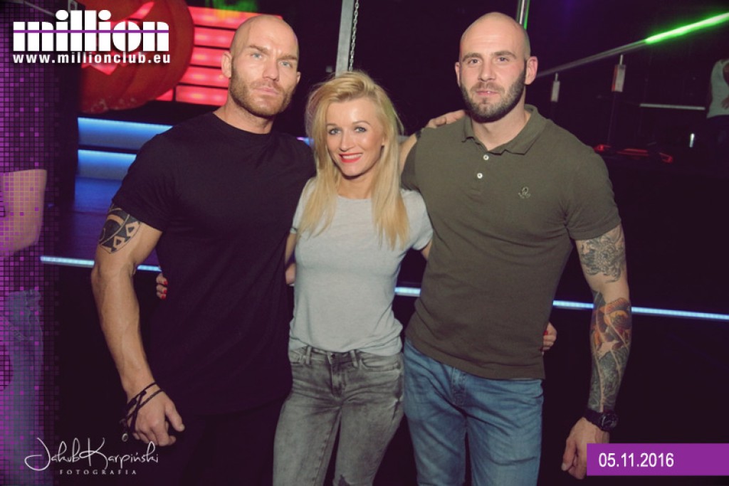 Sobotnia noc w klubie Million