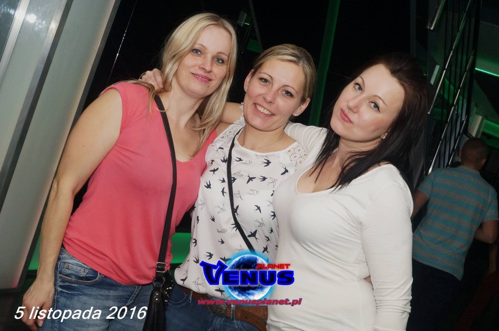 Gorąca noc w klubie Venus
