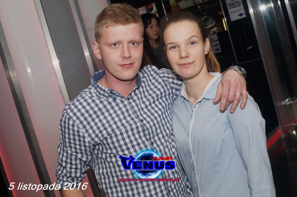 Gorąca noc w klubie Venus
