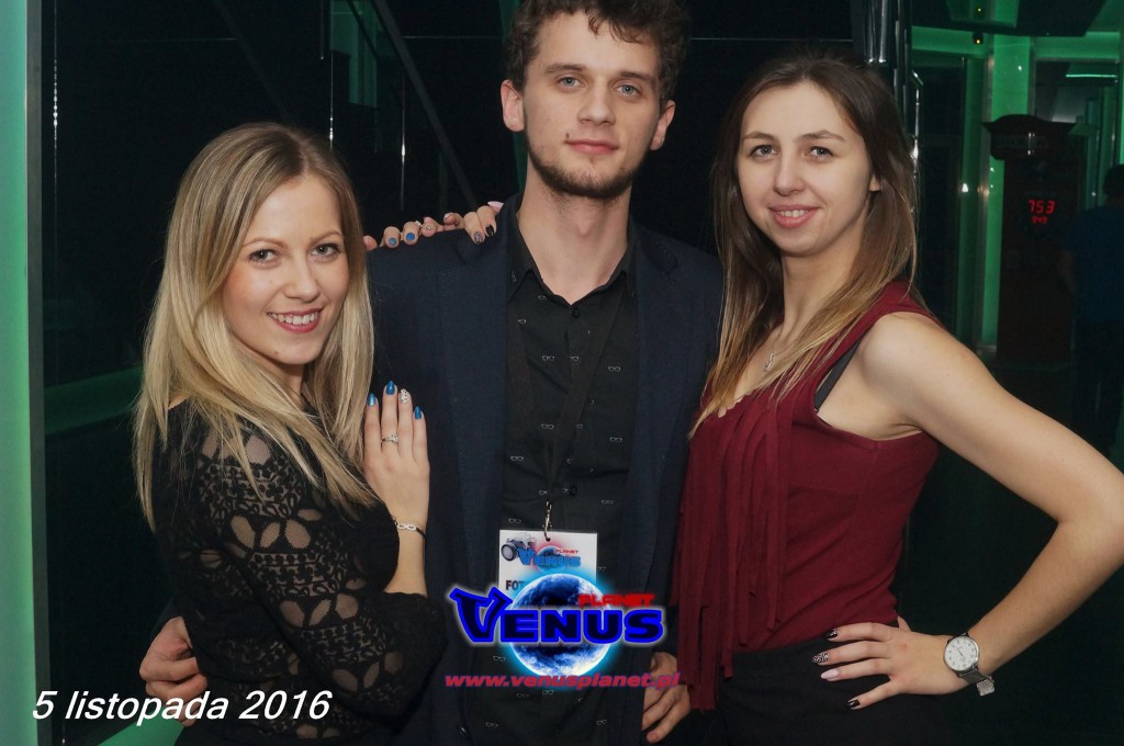 Gorąca noc w klubie Venus