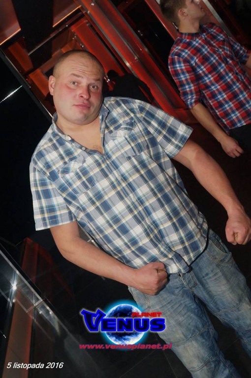 Gorąca noc w klubie Venus