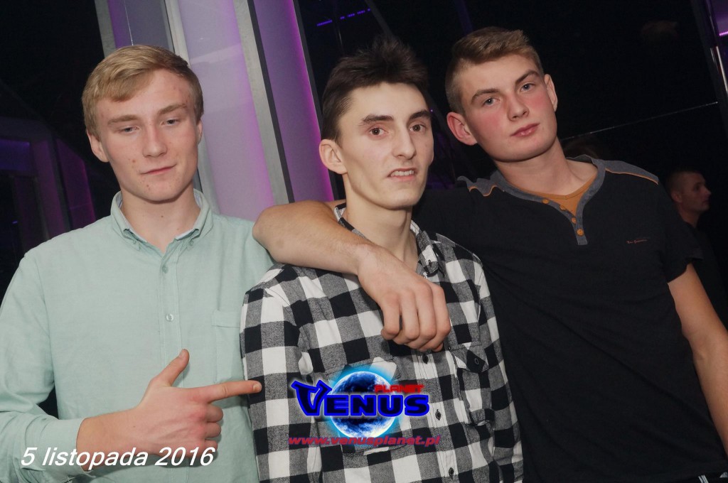 Gorąca noc w klubie Venus