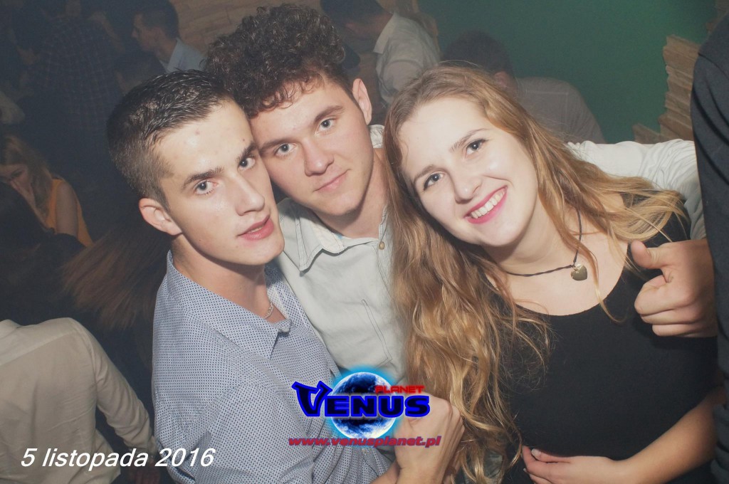 Gorąca noc w klubie Venus