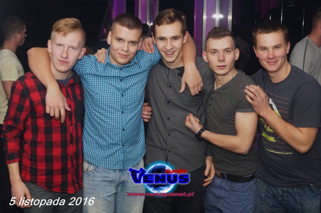 Gorąca noc w klubie Venus