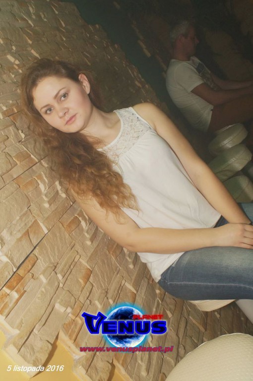 Gorąca noc w klubie Venus