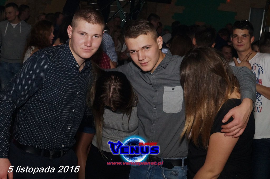 Gorąca noc w klubie Venus