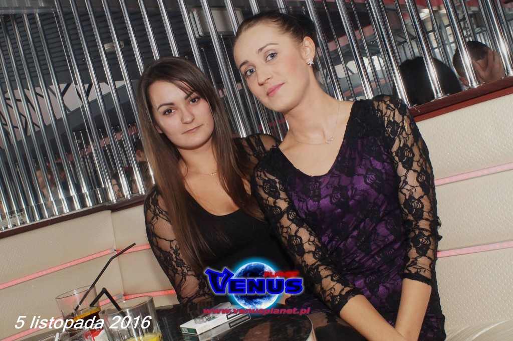 Gorąca noc w klubie Venus