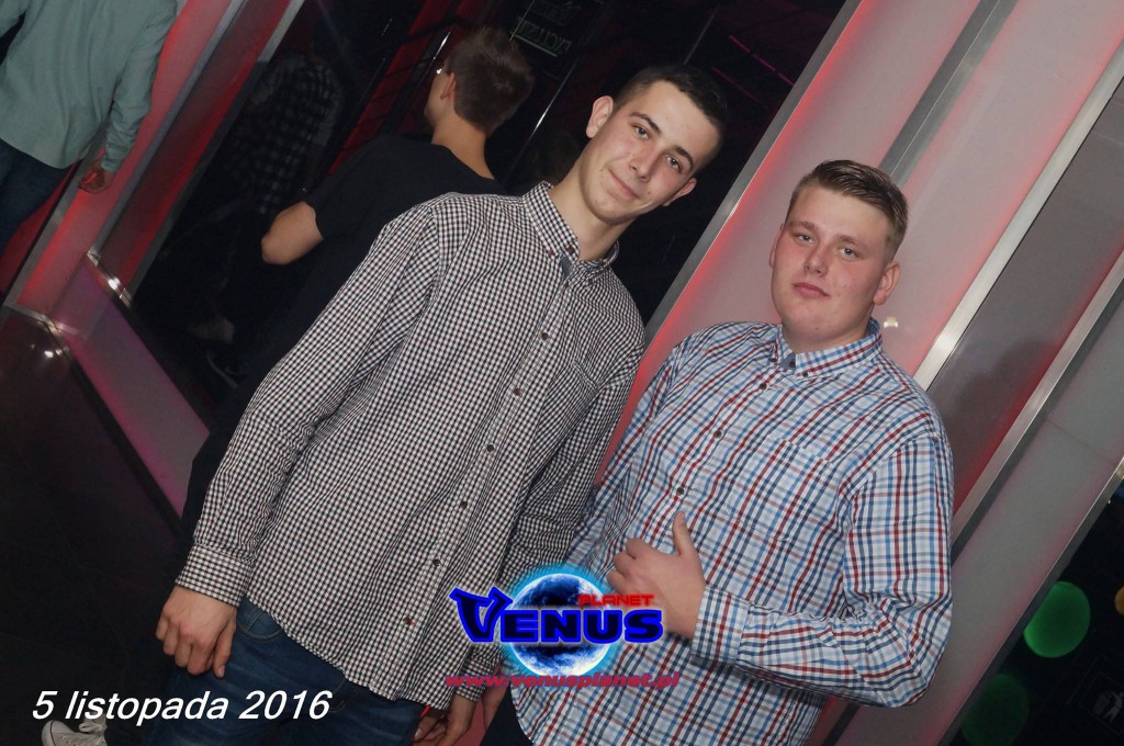 Gorąca noc w klubie Venus