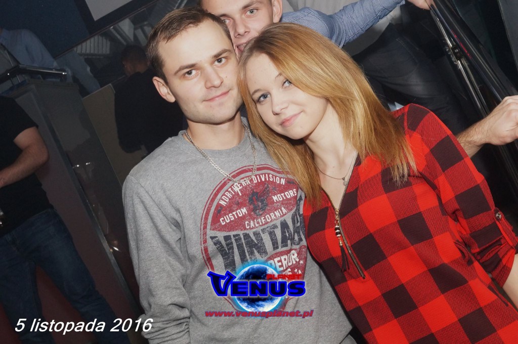 Gorąca noc w klubie Venus