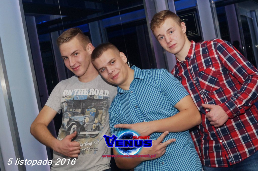 Gorąca noc w klubie Venus