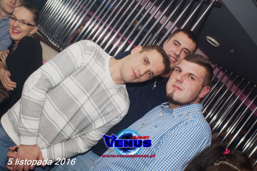 Gorąca noc w klubie Venus