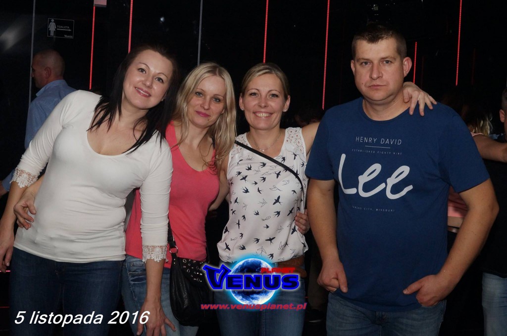 Gorąca noc w klubie Venus