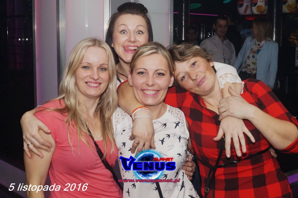 Gorąca noc w klubie Venus